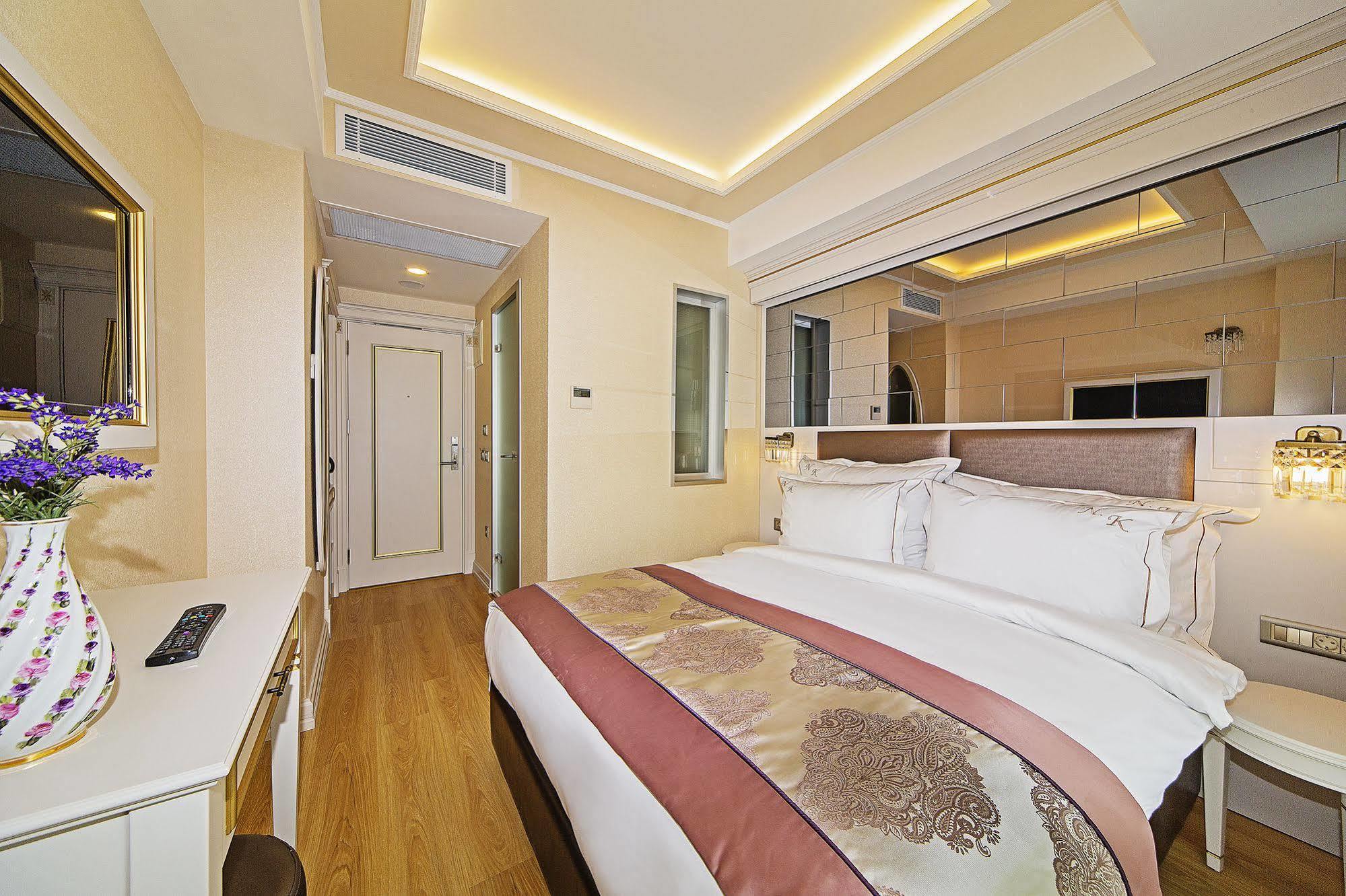 Grand Naki Hotel Estambul Exterior foto